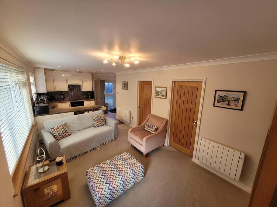 Bungalow A Few Minutes From The Sea. The Mumbles Exterior foto